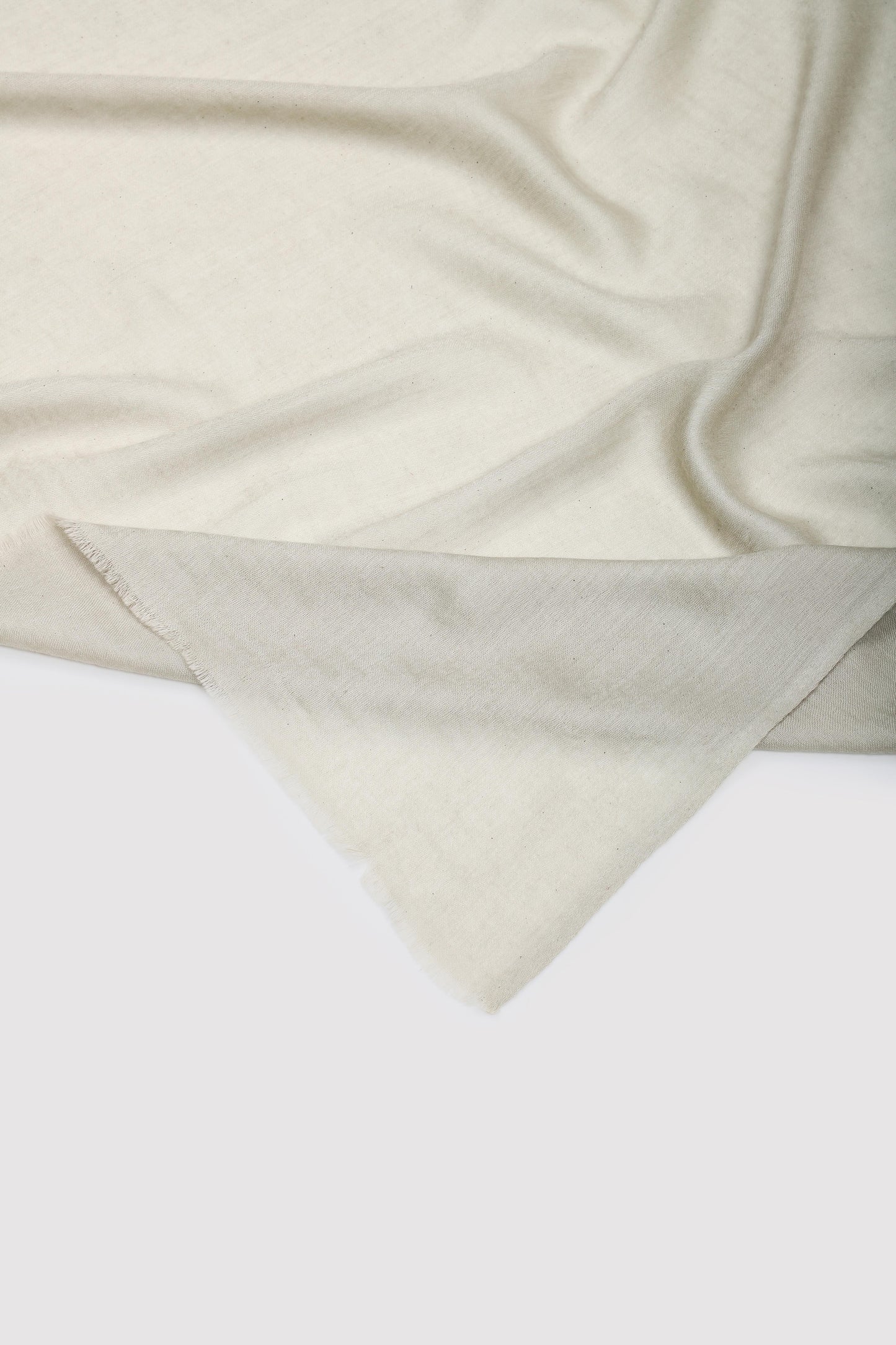 Classic Solid Cashmere Twill Scarf - Edelweiss Grey