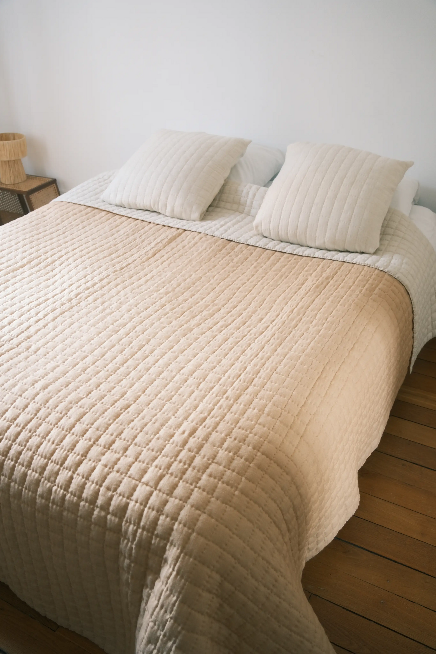 REVERSIBLE ORIGAMI BLANKET - LIGHT BEIGE / IVORY