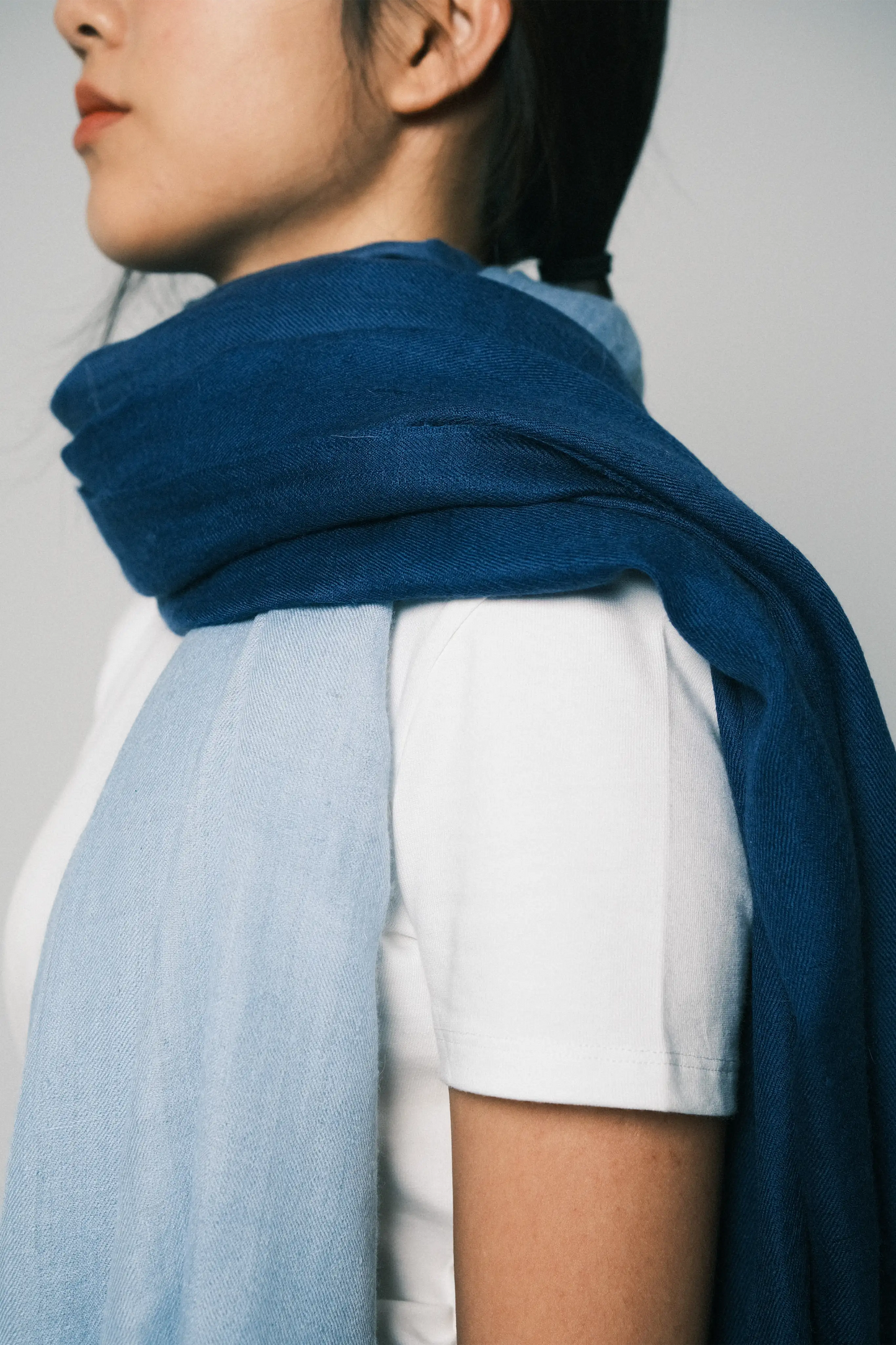 SHADED FOULARD - BLUE COMBO