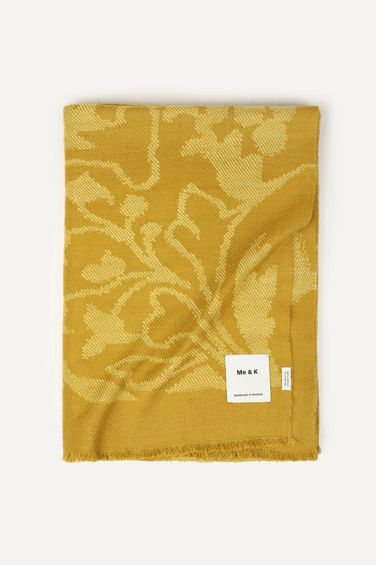 KAANI THROW - MOSS FLOWER