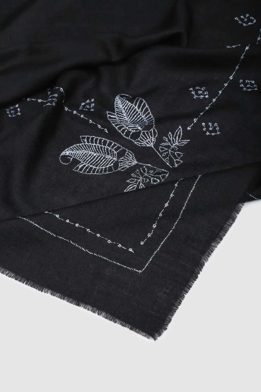 Paisley flowers motifs on black coloured cashmere neckerchief - Me & K